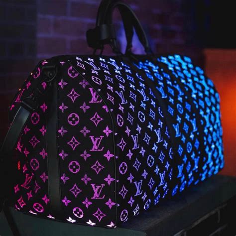 lv led keepall